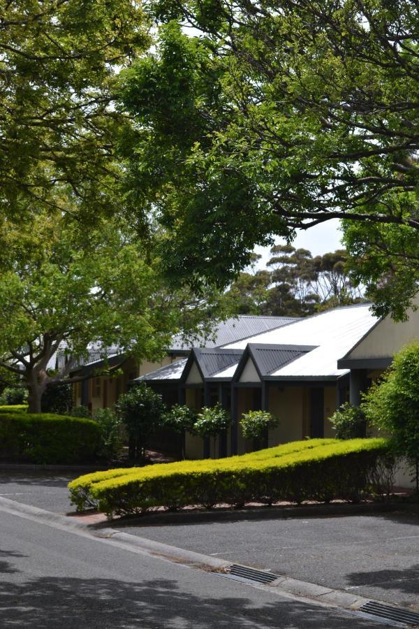 Brooklands Of Mornington Hotel Exterior photo
