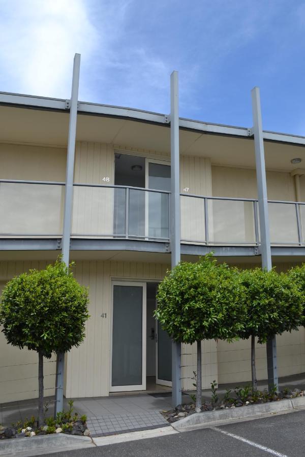 Brooklands Of Mornington Hotel Exterior photo